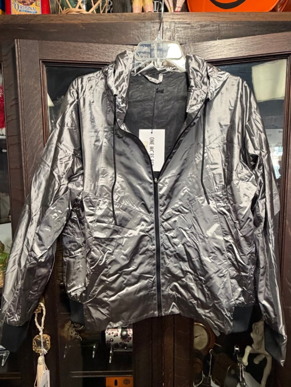 ZYIA Active Silver Galaxy Jacket L Metallic Hooded Full Zip Windbreaker